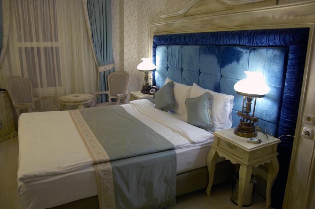 Trilyali Butik Hotel Tirilye Номер фото