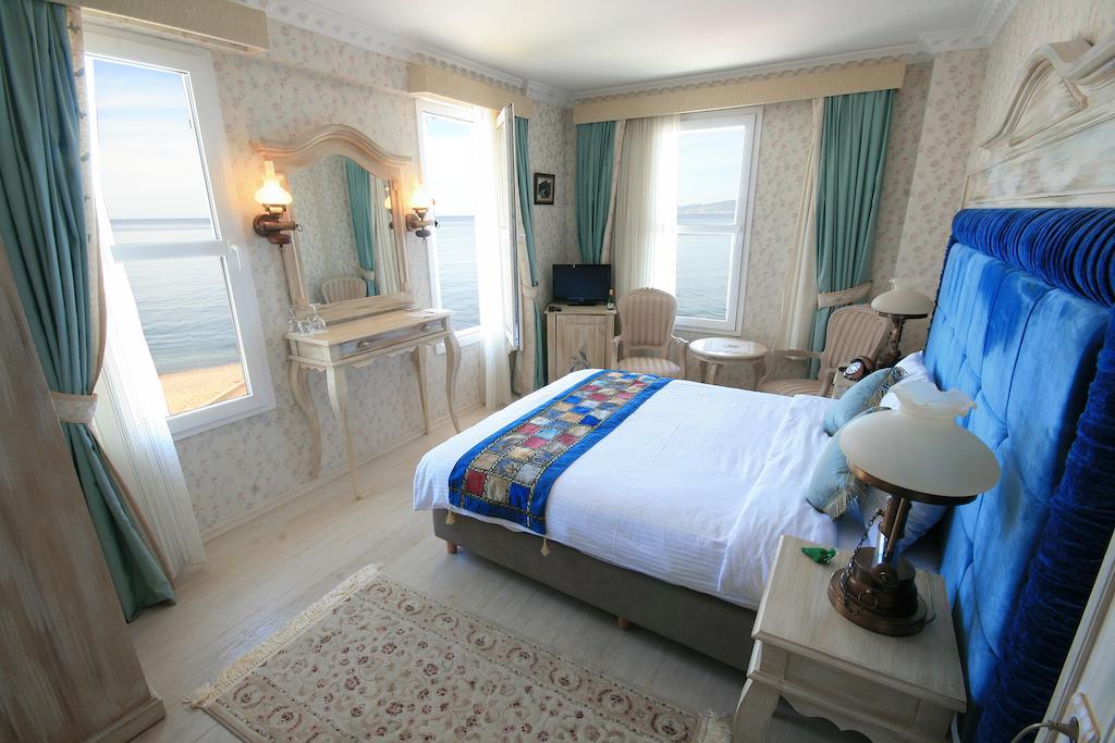 Trilyali Butik Hotel Tirilye Екстер'єр фото